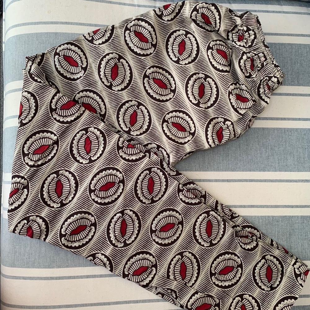 patterned pants